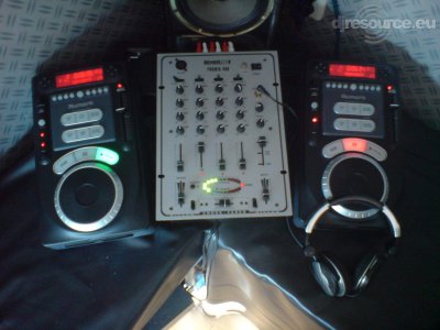 Enlarge : My-First-DJ-Booth