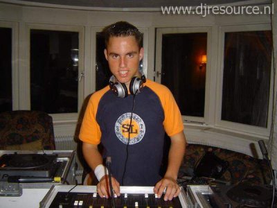 Our MEMBERS can Enlarge : DJ Poort
