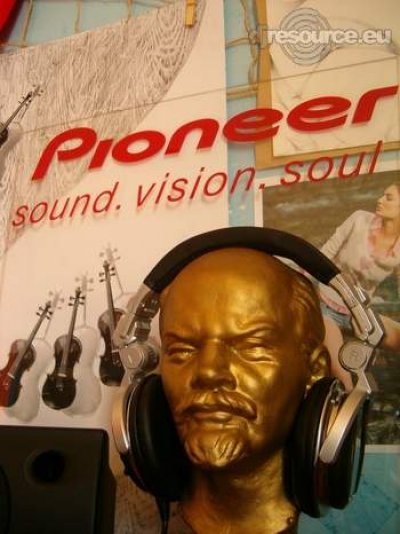 Our MEMBERS can Enlarge : LENIN