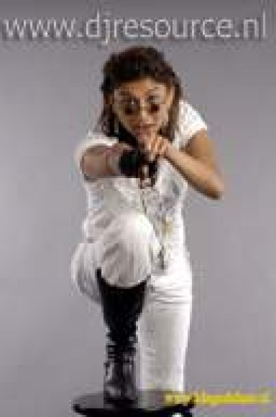 Our MEMBERS can Enlarge : dj Megagirl