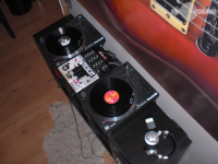 DOPELAFUNK-s-DJ-Booth-Nov-10