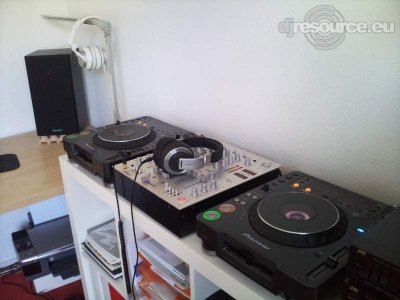 Our MEMBERS can Enlarge : Darryl765's DJ-Booth