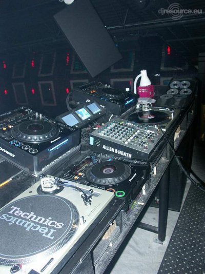 Enlarge : Loft 455 Dj Booth