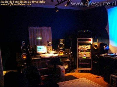 Our MEMBERS can Enlarge : Studio SoundMan 1