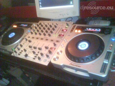 Enlarge : Dj Booth Stijn Enlarge : Dj Booth Stijn