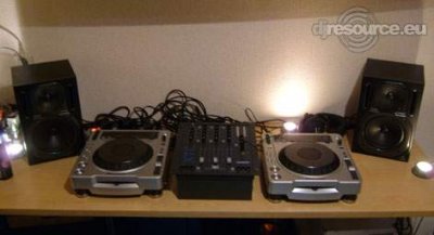Enlarge : Dj-Booth Dj_Danny Enlarge : Dj-Booth Dj_Danny
