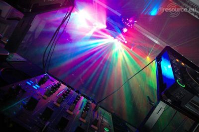 Our MEMBERS can Enlarge : dj booth malis