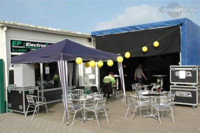 Our MEMBERS can Enlarge : Opendeurdag Dj shop