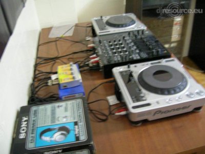 Our MEMBERS can Enlarge : Consolle Dj Federix 14