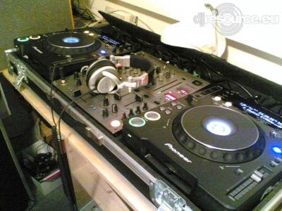 Our MEMBERS can Enlarge : Dj_Josephs Booth