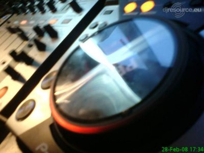 Our MEMBERS can Enlarge : CDJ-400-&-DJM-700s