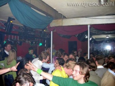 Our MEMBERS can Enlarge : Studentenfeestje