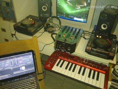 Our MEMBERS can Enlarge : DJM-300 is brokeeennn  :
