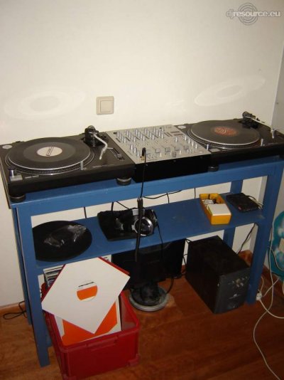 Booth: Booth begin