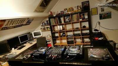 Enlarge : 2018 dj booth