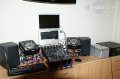 Einnek-s-DJ-Booth