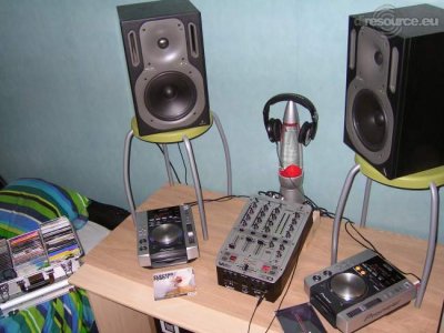 Enlarge : SET-2007
