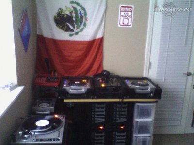 Enlarge : FLAVIOCESAR's DJ -Booth Sep'12
