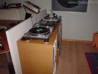 Booth: dj booth Ferre updated