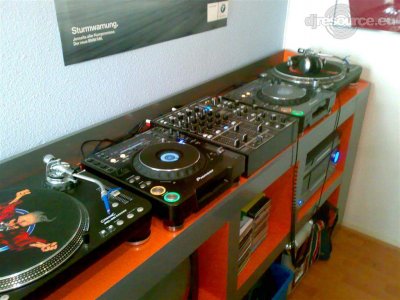Booth: DJ-set-December-07