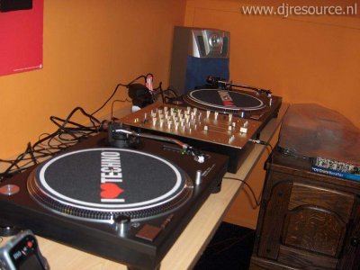 Booth: FranticDJ's setje