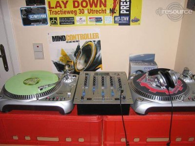 Our MEMBERS can Enlarge : mijn turntables