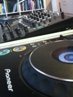 Gilles123-s-DJ-Booth-Feb-12
