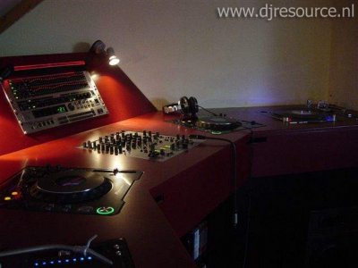 Our MEMBERS can Enlarge : Decks by Night