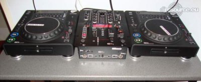 Our MEMBERS can Enlarge : HarmenH's DJ-Booth