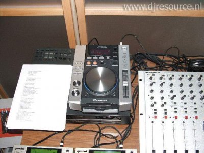 Our MEMBERS can Enlarge : Mijn Cdj 200