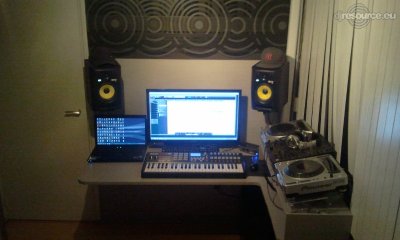 Show this booth : Hytera's DJ -Booth Jan'13