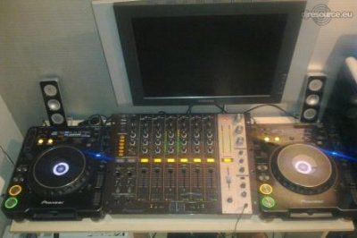 Our MEMBERS can Enlarge : CDJ 1000 MK2 DJM 1000