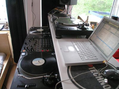 Booth: dj-set