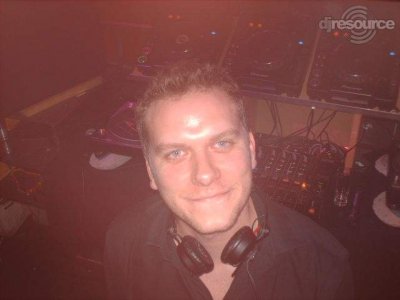 Our MEMBERS can Enlarge : John Askew @ AStA