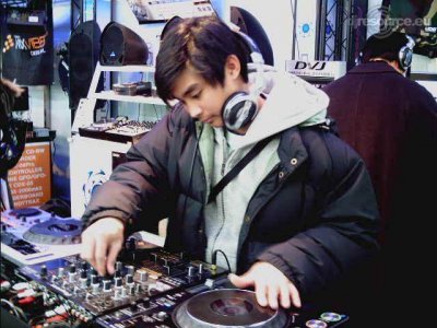Our MEMBERS can Enlarge : pro-dj