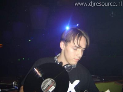 Our MEMBERS can Enlarge : Dj marcky(neef)