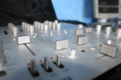 Booth: Reloop-RMX40-BPM