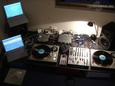 Enlarge : Tijdelijke dj setup Enlarge : Tijdelijke dj setup