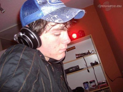 Our MEMBERS can Enlarge : DJ-Energy