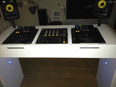 Show this booth : LarsvVelzen's DJ -Booth