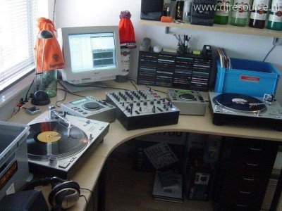 Our MEMBERS can Enlarge : Dj L@uW's Boot 4