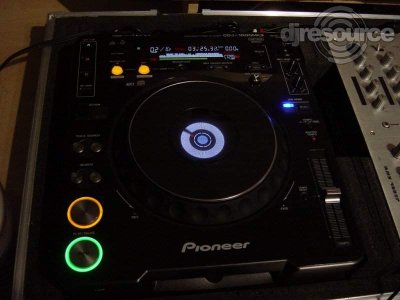 Our MEMBERS can Enlarge : DJ Booth L@uW 28-04-2006
