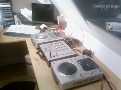 Booth: dj-booth