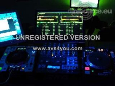Our MEMBERS can Enlarge : MhR's DJ-Booth