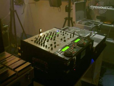 Enlarge : Dj Set number 1