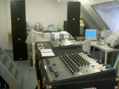 Our MEMBERS can Enlarge : Denon Dj Set