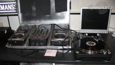 Booth: DJ Gear
