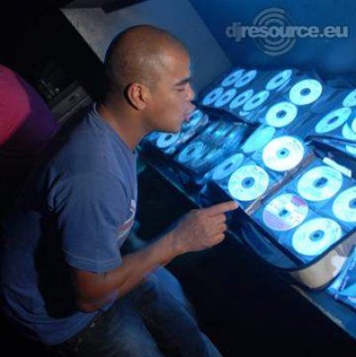 Our MEMBERS can Enlarge : Erick-Morillo-2