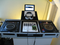 Hearthouse-s-DJ-Booth-Januari-2012