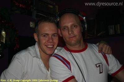 Our MEMBERS can Enlarge : Ik en Richard